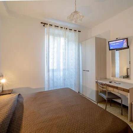 La Belle Epoque أَويستا