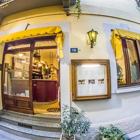 Hotel La Belle Epoque 2*