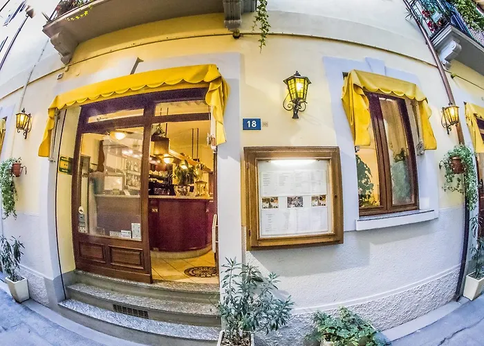 Hotel La Belle Epoque 2*